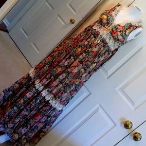 Vintage floral lace detail maxi dress